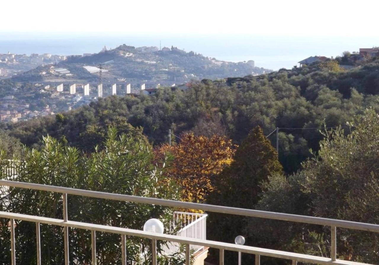 Villa Casa Solemar Imperia Exterior foto